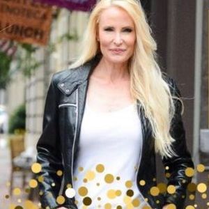 Meet your Posher, Mia